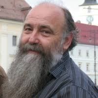 PDF) Female Book Owners and Female Readers in Sixteenth- and  Seventeenth-Century Hungary