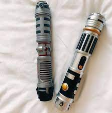 Galaxy's edge can visit savi's workshop to customize and build their very own lightsaber as part of an interactive experience. How Do You Make A Lightsaber At Star Wars Galaxy S Edge Popsugar Family