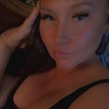 Tabatha Baird's Instagram, Twitter & Facebook