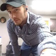 Daniel Focht's Instagram, Twitter & Facebook