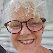 Teresa Brickhouse's Instagram, Twitter & Facebook