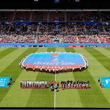 Notre équipe est engagée dans le championnat de foot amical du dimanche (fad). Rennes A La Traine Dans Le Football Feminin L Equipe
