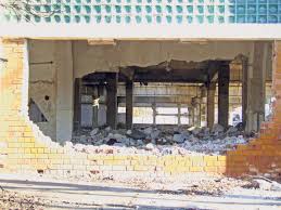 În sectoarele 2,3,4 și 5 nu amenzi grele aplicate de garda de mediu galaå£i pentru gunoiul aruncat aiurea in mediul rural monitorul de galati ziar print si online source from. Garda De Mediu È™i Ministerul Mediului TolereazÄƒ O BombÄƒ EcologicÄƒ In Centrul GalaÈ›iului Romania Libera