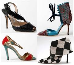 zapatos manolos bilaketarekin bat datozen irudiak
