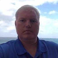 Larry Lenderman's Instagram, Twitter & Facebook