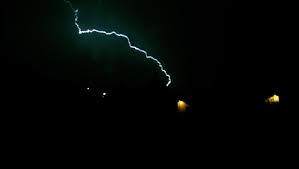 Nîmes dans le Noir! 130 000 Foyers Privés d'Électricité: Que s'est-il Passé?! - Imagen principal del artículo