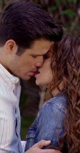 Contigo sí" Encantador de serpientes (TV Episode 2021)