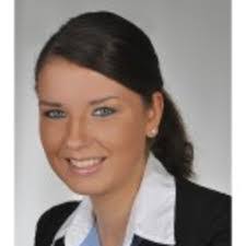 Pamela Baum's Instagram, Twitter & Facebook