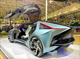 日系的和泰汽車更將lexus lf 30電動概念車空運來台 續航力可達500公里 記者楊雅民攝 兩年一度的台北車展正在台北世貿南港展覽館盛大展出 電動 車 新能源車等未來概念車成為各品牌吸睛利器 除了 bmw audi sports car
