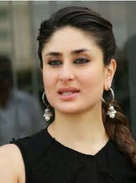 Kareena Kapoor Khan Bio Height Weight Age Boyfriend Family Starsbiopoint Over Blog Com Kareena Kapoor Kareena Kapoor Photos Kareena Kapoor Pics