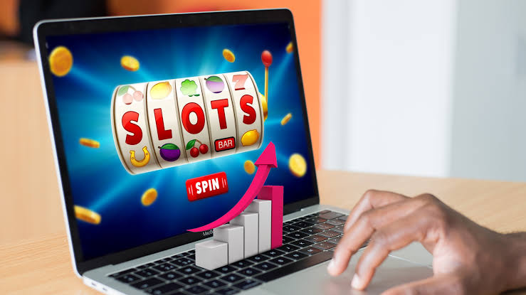 Spin to Win: Insider Tips for Online Slot Games | Khaleej Mag