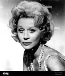 Margaret leighton Black and White Stock Photos & Images