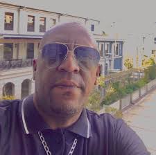 Legendary reggae singer Junior Byles, whose soulful and politically charged  hits like Fade Away, Beat Down Babylon, and Curly Locks helped define the  roots reggae era of the 1970s, has died at