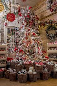 A Christmas Wonderland Decorators Warehouse Christmas Store Displays Christmas Wonderland Christmas Display