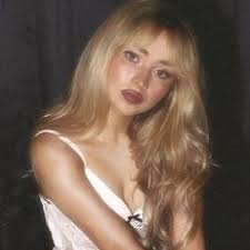 anna lucia fleury anastassiadis (aanastassiadis) — Perfil