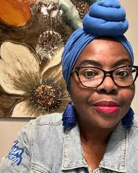 Melanie Ivey's Instagram, Twitter & Facebook