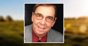 Seth Mathis's Instagram, Twitter & Facebook