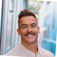 Aaron Arb's Instagram, Twitter & Facebook