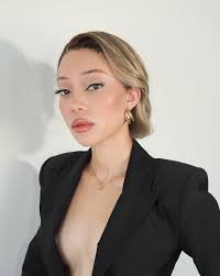 Sarah Talabi Covers Mode Magazine Issue 27