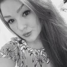 Chloe Field (@chloefieldx)