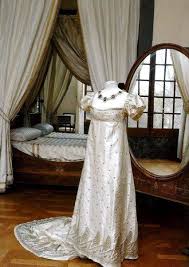 Abito Appartenuto All Imperatrice Josephine De Beauharnais Chateau De La Malmaison Regency Era Fashion Regency Fashion Empress Josephine