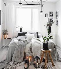 Pin By Lindsey Knott On Dormitorios Apartment Decor Small Apartment Decorating Bedroom Interior