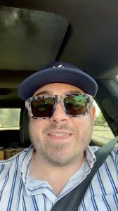 Looking for a rockstar agent!