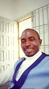 President Muhammadu Buhari condoles with Afenifere leader, Pa Reuben  Fasoranti, whose daughter, Mrs Funke Olakunrin was killed along Ondo-Ore  road by those described as armed robbers by Ondo Police Command. He prays