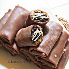 Membuat dadar gulung pisang coklat enak. Resep Master Chef Dadar Gulung Pisang Coklat By Fifienariefiana Bahan Dadar 125gr Tepung Terigu 1sdm Tepung Tapioka 50gr Coklat Bubuk 4sdm Gula Pasir 1btr Telur 300ml Air 2sdm