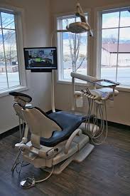 Dentist In Ashland Or White Dental Studio Featuring Dr White Dental Office Design Dental Office Design Interiors Dental Design Interior