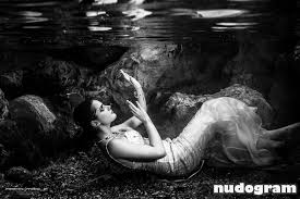 raghadsky submissive pose kinky hint