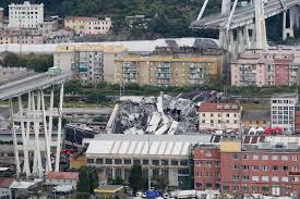 Mindestens ein mensch ist ums leben gekommen. Genua Italien Tote Nach Einsturz Von Autobahnbrucke A10 Web De