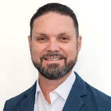 Enrique Niggemann's Instagram, Twitter & Facebook