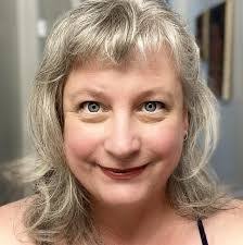 Emily Pohl's Instagram, Twitter & Facebook