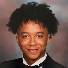 What are the top 3 things to consider when choosing between Howard  University and the University of Arkansas for computer engineering with a  concentration in robotics/mechatronics?