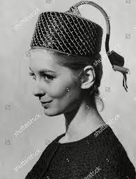 Sandra Paul's Instagram, Twitter & Facebook