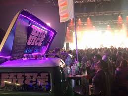 First time seeing beetle juice and seeing it on big screen was an experience in of itself, but the entrance and theatre were also amazing, the bar was kinda slow and almost missed the beginning. Beetle Juice Vw Pop Up Campervan Cocktail Bar At Wireless Festival London 2017 Wireless Festival Event Organiser Beetlejuice