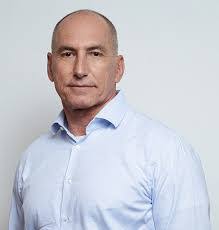 Stephen Geri's Instagram, Twitter & Facebook