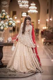 Pin By Asma On Mehndi Bridal Dresses 2018 Pakistani Bridal Dresses Pakistani Bridal Lehenga