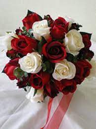 White flowers bring beauty because of their simplicity. Bouquet Red Wedding Flowers Red Bouquet Wedding Rainbow Wedding Flowers