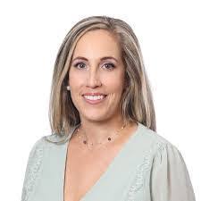 Amber Pappas's Instagram, Twitter & Facebook