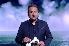 Bài phát biểu kiểu Vox của Iker Jiménez về bầy đàn và công lý "tốt"