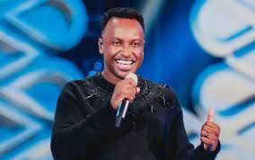 Essa faixa pertence ao dvd raça negra & amigos ii. Thiaguinho Is Detonated For Announcing Tour In Rio 500 Thousand Dead And You Want To Do A Show Prime Time Zone Entertainment Prime Time Zone