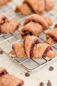 Chocolate Raspberry Rugelach Are My Task On This Classic Jewish Cookie Made With A Cocoa Infused Dough Raspb Diy Food Recipes Diy Easy Recipes Jewish Recipes