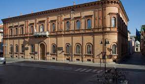 In quel giorno, in un ufficio approntato al piano terreno. Ravenna Banche Buoni I Dati Di Cassa Risparmio Di Ravenna