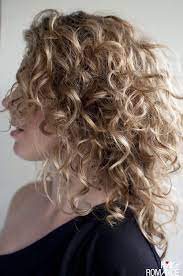 When hair is cut like this, it is virtually impossible to know where the hair will spring back to when it is dry. The Best Haircuts For Curly Hair Hair Romance