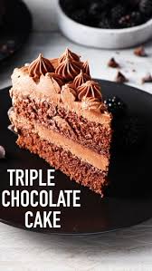 Ce Gateau Au Triple Chocolat Est Super Moelleux Et Savoureux Et Il Peut Etre F Receta De Pastel De Chocolate Pastel De Chocolate Receta Recetas Faciles Postres