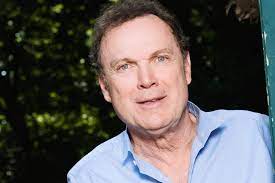 Discover julien lepers net worth, biography, age, height, dating, wiki. Julien Lepers Biographie De L Ex Presentateur De Questions Pour Un Champion