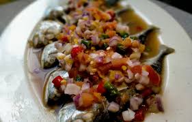 Ikan kembung banyak dijadikan sebagai pilihan ikan laut konsumsi oleh banyak orang. Ikan Kembung Rebus Air Asam Chef Home