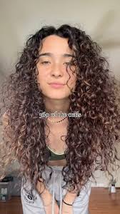 curls are curling at ALL THE ANGLES